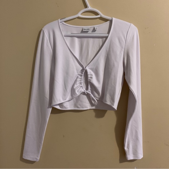 Aritzia Sunday Best Far Out Longsleeve - Picture 3 of 5